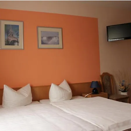 Gaestehaus Zum Felsenkeller Guest house